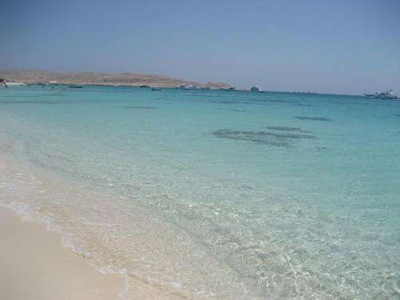 La bellissima spiaggia di Hurghada sul Mar Rosso
